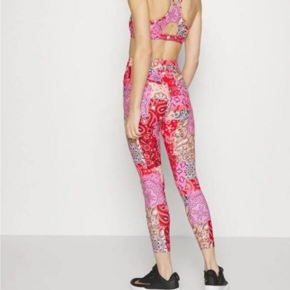 NWT EleVen By Venus Williams Bandana Babe 7/8 Legging - Picture 13 of 16